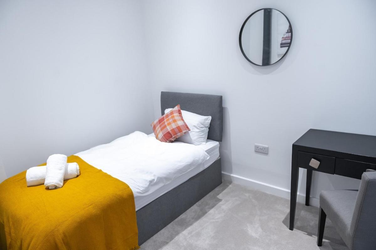 Hive Apartment Manchester